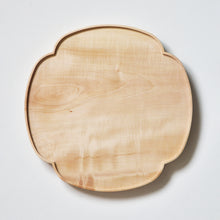 Load image into Gallery viewer, Mokko Oshiki Horse Chestnut Wood Tray (27×27cm)