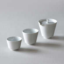 Load image into Gallery viewer, Arita ware white porcelain nested tea set