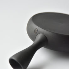 Load image into Gallery viewer, Gyokuko Ultra-flat kyusu (kiwaha special order product)