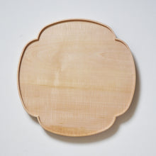 Load image into Gallery viewer, Mokko Oshiki Horse Chestnut Wood Tray  (27×27cm)【Selected Grade】

