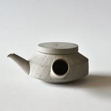 Load image into Gallery viewer, 3RD CERAMICS Unglazed Side-handle Kyusu(Teapot)
