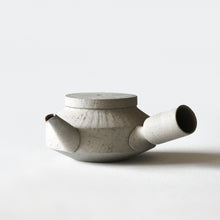 Load image into Gallery viewer, 3RD CERAMICS Unglazed Side-handle Kyusu(Teapot)
