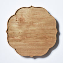 Load image into Gallery viewer, &quot;Ryouka&quot; Oshiki-Wooden Tray,Japanese chesnut (27 x 27 cm)
