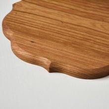 Load image into Gallery viewer, &quot;Ryoka&quot; Oshiki-Wooden Tray,Japanese zelkova (27 x 27 cm)
