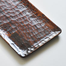 Load image into Gallery viewer, Kagawa Shikki, chisel carving,Natural lacquer ware rectangular tray, 28.5cm x 18cm
