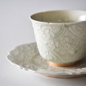 Maeda Asami gray-blue glazed/blue-white porcelain cup & saucer (on sale from 11:00 a.m. Japan time on 2/22)